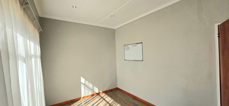To Let commercial Property for Rent in Bloemfontein Rural Free State